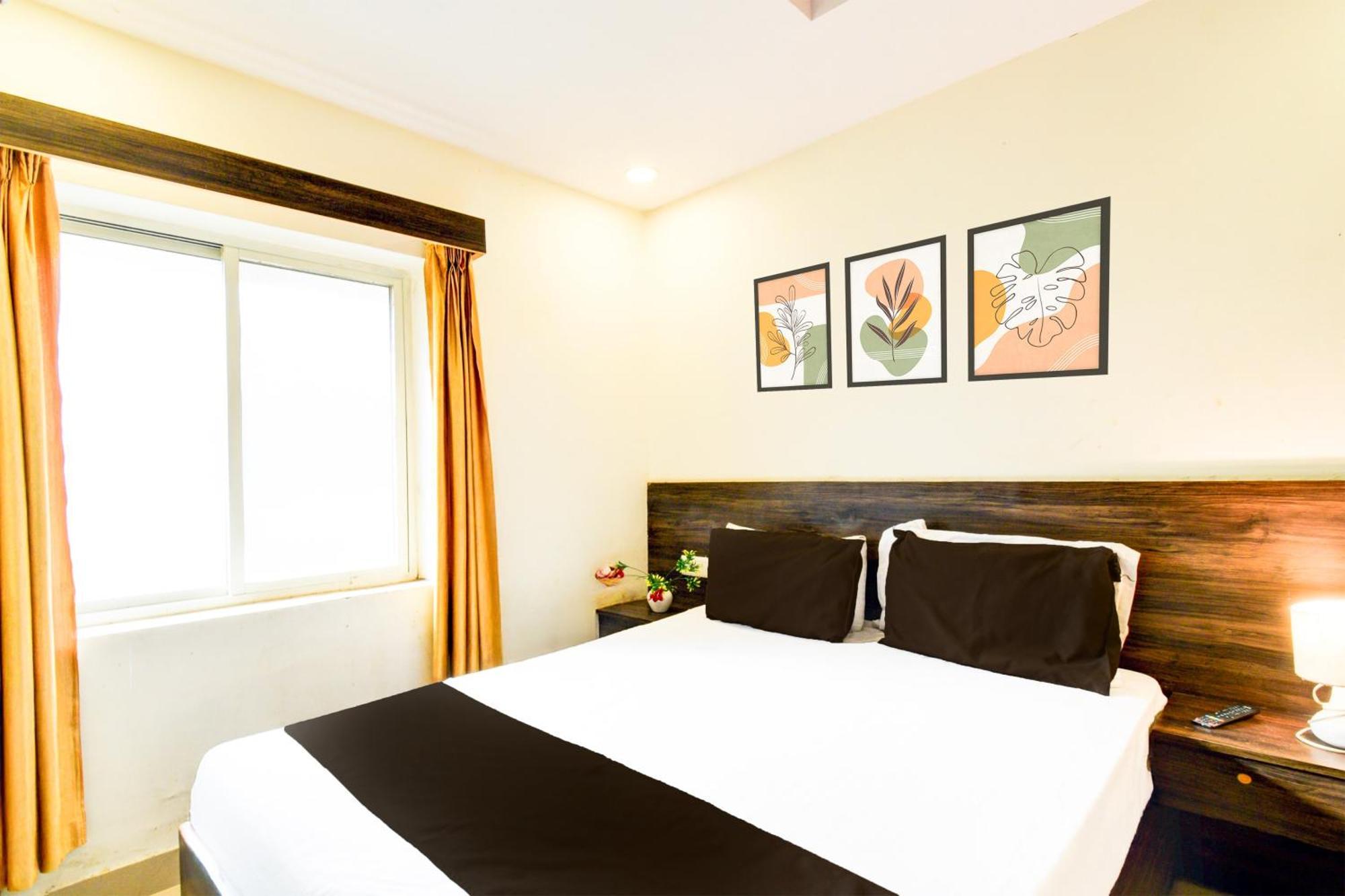 Hotel O Asian Residency Hyderabad Exterior photo